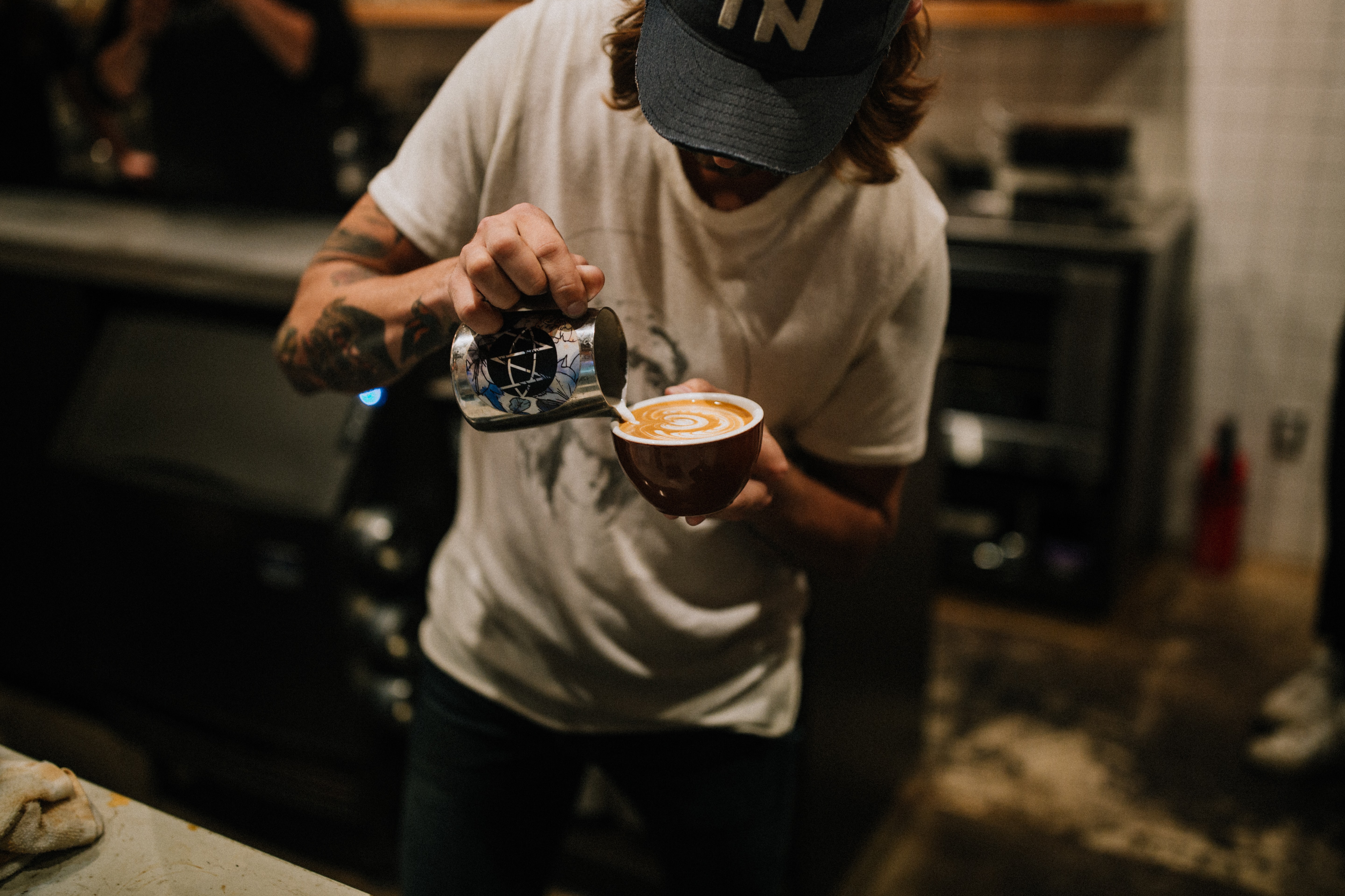 barista showing latte art